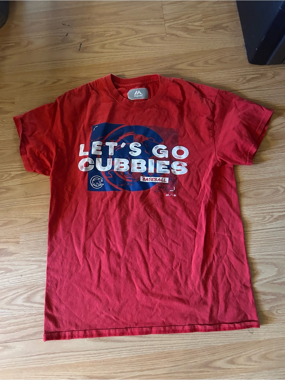 majestic Chicago Cubs Mens Medium shirt